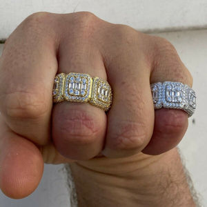 Anillo de Compromiso de Oro Rosa de 14k con Incrustaciones de Moissanita, Estilo Rapero, Personalizado para Hombre, Joyería Fina, Clásico Hip Hop Champion, Certificado IGI de Laboratorio - Product Image 4