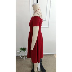 Vestido Corto de Crepé Brillante con Cuello Madonna y Manga Corta para Mujer, 35116 - Rojo - Product Image 5