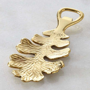 Abrebotellas artístico en forma de hoja, un diseño hermoso y natural con una superficie texturizada - Product Image 1