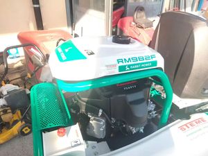 Tondeuse à gazon à essence industrielle et de bricolage 2 temps Rabbit RM952 d'occasion à vendre - Product Image 6