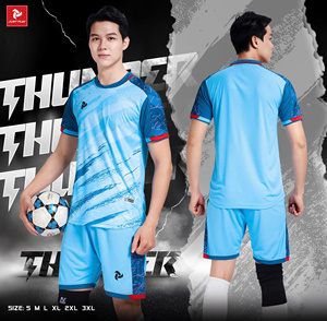 Gran oferta, alta calidad, buen precio, personalizable, 100% poliéster, estampado de transferencia de calor, camiseta de fútbol, ropa de fútbol, equipo Unisex - Product Image 1