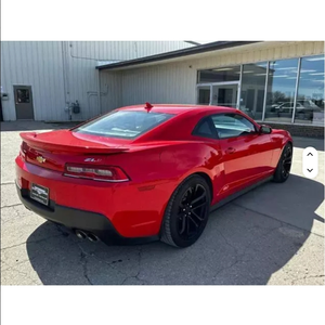 Chevrolet Camaro ZL1 d'occasion en excellent état, coupé haute performance, faible kilométrage, prêt à être expédié - Product Image 5