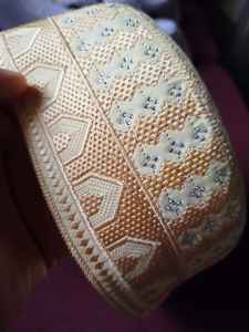 Chapeau musulman de bonne qualité pour homme chapeau islamique pour la prière mode coton et polyester tissu hommes chapeau musulman du Bangladesh - Product Image 3