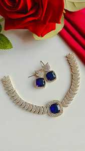 ชุดเพชรอเมริกันที่สวยงามสร้อยคอหรูหราคุณภาพระดับพรีเมียมพร้อมต่างหูดีไซน์ล่าสุดสวมใส่น้อยที่สุดเหมาะสำหรับงานปาร์ตี้ - Product Image 5