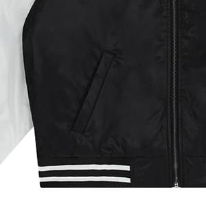 Veste universitaire Letterman personnalisée OEM de haute qualité en laine et cuir avec manches et broderie en chenille pour hommes avec 2 poches latérales - Product Image 5