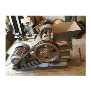 Trituradora de Mandíbulas de Laboratorio, Duradera, Compacta, de Acero Suave, Motor de 3 HP, Protección IP65, 99% de Precisión, 1 Año de Garantía, Muestra - Product Image 1