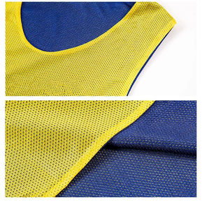 Camisetas de malla de entrenamiento reversibles Baberos de entrenamiento reversibles para fútbol Camiseta de baloncesto en blanco de malla reversible - Product Image 2