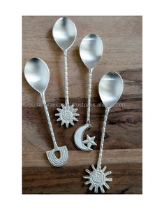 Juego de cubiertos de acero inoxidable y metal de diseño moderno de estilo americano, cubiertos en tamaños personalizados para varias ocasiones para exportación - Product Image 3