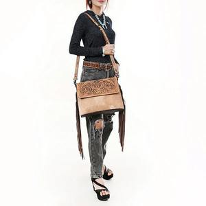 Bolso Bandolera de Cuero Genuino con Flecos, Bolso de Hombro Estilo Western con Diseño Floral Vintage Hecho a Mano para Mujer, Verano, OEM - Product Image 2