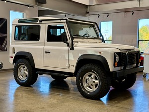 Land Rover Defender 90 V8 4WD de 1997, Usado en Buen Estado - Listo para Enviar - Product Image 4