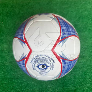 Ballon de football imprimé avec logo personnalisé idéal pour les clubs, les collèges, les événements promotionnels et les sports, ballon de football en cuir PU haute performance - Product Image 4