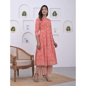 Ensemble Kurta Anarkali et pantalon en coton imprimé pêche, richement brodé, style pakistanais, pour tenue de soirée, en soie - Product Image 3