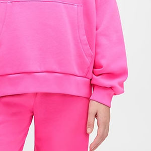 Tissu respirant et doux pour la peau avec un ourlet côtelé à prix avantageux / Sweat à capuche pour filles avec capuche réglable pour l'hiver avec des poches 2026 - Product Image 4