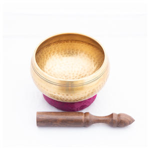 Cuenco de canto tibetano martillado a mano, utilizado para chakras curativas, mazo de madera y almohada de seda, compra al último precio - Product Image 2