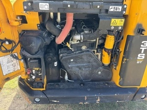 รถตักล้อยาง JCB 3TS-8T ปี 2023 แบบใช้น้ำมันเบนซิน ขับเคลื่อนด้วยสายพานตีนตะขาบ พร้อมที่ตักด้านหน้า  มอเตอร์ปั๊มประสิทธิภาพสูง เกียร์บ็อกซ์ และ PLC - Product Image 4