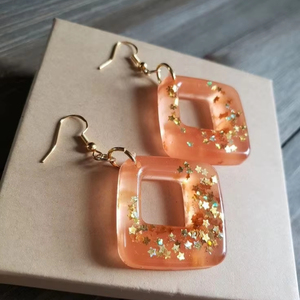 Pendientes de Resina con Diseño de Ángel de Inspiración Vintage con Perla para Regalo de Boda para Mujer, Artesanía en Resina - Product Image 1