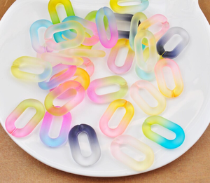 Customized Eco-Friendly Modern Resin Chain Wall Accents Handmade <b>Ornamental</b> Hanging Home Decor - Product Image 3