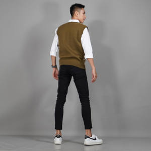 Gilet en tricot pour hommes de haute qualité gilet tricoté venteux pour hommes pull gilet col en V - Product Image 6