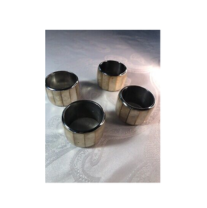 Rond de serviette en incrustation d'os et pièce design à bord rond en acier avec table de restaurants utilisent des objets décoratifs - Product Image 1