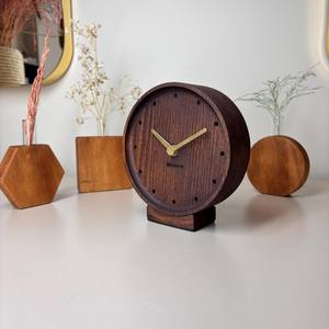 Horloge de table en bois de haute qualité, accessoire de table, améliore l'esthétique de la table de chevet tout en aidant à gérer les routines quotidiennes - Product Image 6