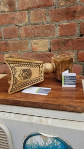 เตาเผาบาคูร์แบบอาหรับ วินเทจ ทำด้วยมือจากไม้มะม่วง ใช้ถ่าน ขายส่ง ชุดของขวัญทางศาสนา ลอบัน ดาน รูปทรงห้าเหลี่ยม มุบคาร์ - Product Image 3