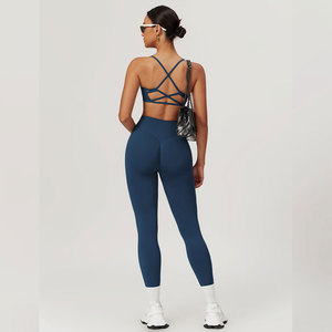 Conjunto de Yoga de Alta Calidad para Mujer, Bra Deportivo y Leggings de Cintura Media con Patrón Sólido, Conjunto de Yoga Deportivo OEM para Mujer - Product Image 2
