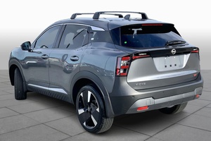 Nissan Kicks SR FWD SUV 2025 Usado - Listo para Enviar - Product Image 5