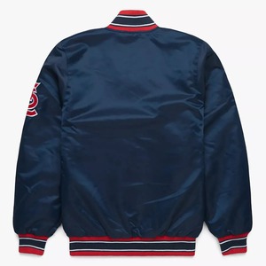 Fabricant de veste universitaire en satin OEM Logo personnalisé Couleur et taille pour une utilisation promotionnelle et à la mode - Product Image 4