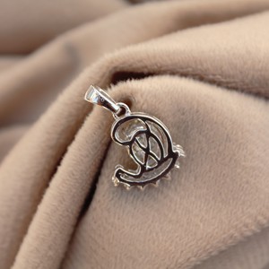 Pendentif et breloque en argent sterling de haute qualité avec moissanite taille ovale couleur VVS1 et D rond pour femme, idéal pour les occasions festives - Product Image 5