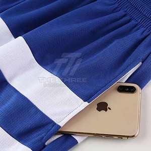 Uniforme de Baloncesto Cómodo de Alta Calidad con Logotipo Personalizado, Uniforme de Baloncesto de la Mejor Tela Suave - Product Image 4