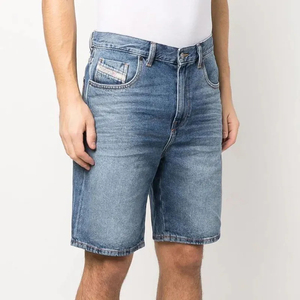 กางเกงยีนส์ขาสั้นผู้ชายแบบสั่งทำ OEM รุ่นใหม่ล่าสุด วัสดุคุณภาพสูง สี ขนาด โลโก้ ปรับแต่งได้ ระบายอากาศดี สไตล์ไฮสตรีท - Product Image 2