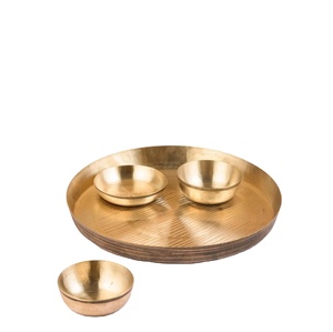 Ensemble de dîner indien haut de gamme en Bronze pur Kansa ensemble Thali pour manger service ensemble Thali en Bronze kansa traditionnel indien haut de gamme - Product Image 1
