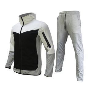 Conjunto Deportivo de Dos Piezas Estampado para Maternidad de Invierno |   Sudadera con Capucha y Cordón y Pantalones 100% Algodón - Product Image 2