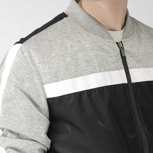 Veste d'université athlétique unisexe-Laine et cuir de haute qualité, parfaite pour les équipes sportives et le style de tous les jours - Product Image 4