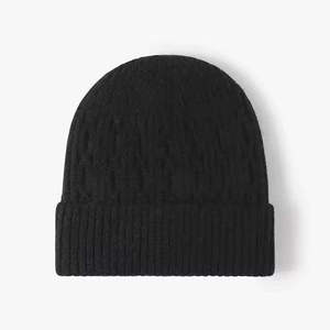 jacquard Hot Selling Beanies Manufacturer <b>Winter</b> Knitting <b>Hats</b> Outdoor Warm Customized Beanies <b>Winter</b> - Product Image 3