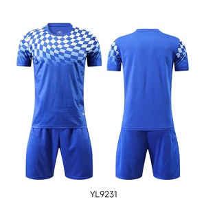 ชุดฝึกซ้อมฟุตบอลคุณภาพสูงสำหรับผู้ใหญ่ ชุดยูนิฟอร์มสำหรับเล่นกลางแจ้ง แบบเรียบ สามารถสั่งทำได้ ชุดฟุตบอลแฟชั่น ใส่ได้ทุกฤดู 100% - Product Image 3