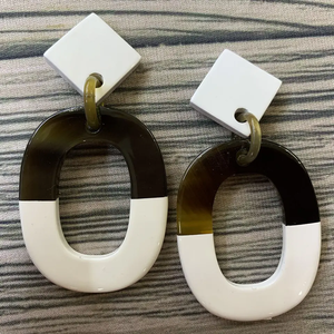 Cute Oval Horn Lacquer Pendant <b>Earrings</b> <b>for</b> Anniversary Occasions Hot Sale 2026 - Product Image 4