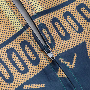 Pull à capuche avec logo imprimé personnalisé en gros 100% coton Style de rue avec impression numérique pour la saison d'automne - Product Image 4