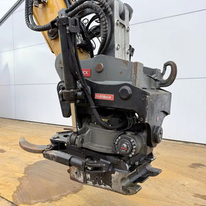 Rotateur inclinable multifonction 5T pour excavatrice, avec grappin et engrenage moteur, pour la manutention de ferraille, acier, pierre et bois - Product Image 1