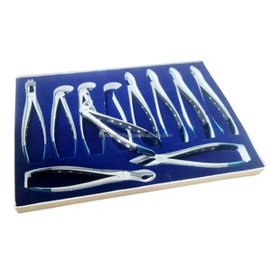 Juego de Fórceps para Extracción Dental, Kit Quirúrgico Dental Manual de Acero Inoxidable, Instrumentos Seguros para Extracciones Orales en Hospitales y Clínicas - Product Image 1