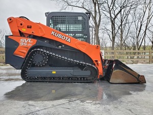 Kubota SVL 90-2S รถตักรถตักตีนตะขาบรถตักดินมือสองและรถตักดิน - Product Image 5