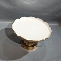 Support à gâteau en bois d'acacia et de manguier écologique, finition dorée de luxe, dessus festonné blanc, présentoir à desserts, décoration élégante pour la maison