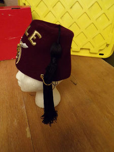 Chapeau fez en feutre de laine bordeaux de haute qualité, avec pompon personnalisé, pour les francs-maçons et les Shriners, idéal pour les activités de plein air et la plage, vente chaude - Product Image 2