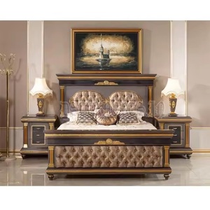 Marco de cama de diseño clásico Louis con mesas auxiliares Cama de último diseño con mesas auxiliares Los mejores muebles de dormitorio de diseño clásico - Product Image 1