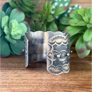 Sterling <b>Silver</b> Chimney Butte <b>Cuff</b> <b>Bracelet</b> Fashionable Accessory - Product Image 4