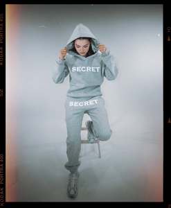 ชุดวอร์มสำหรับผู้ชายชุดวอร์มสีดำพิมพ์ลายกรดชุดวอร์มและเสื้อฮู้ดแนวสตรีทสวมใส่ได้ทุกเพศ - Product Image 5