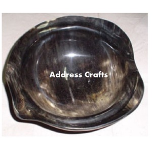 Elegant Buffalo Horn Dishes Available in Customized Sizes Natural Buffalo Ox Horn Bowl Multipurpose Use Ideal for Serving Salads - Product Image 5