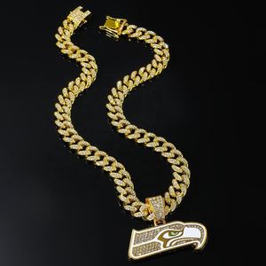 Colgante de Lujo Personalizado de los Seattle Seahawks, Plata 925 con Moissanita de Corte Brillante en Forma de Águila, Chapado en Oro, Estilo Hip Hop - Product Image 4