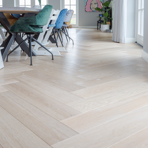Parquet massif de luxe en chêne blanc australien, système clic, pour toute la maison - Product Image 6