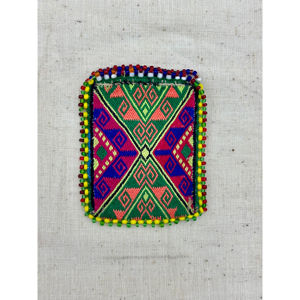 Pochette artisanale afghane bohème brodée de perles, fermeture ouverte - Product Image 1